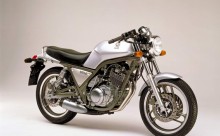 Zadel Yamaha SRX 600