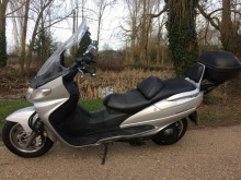 Heck rechts Suzuki Burgman AN 250