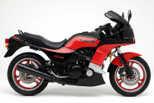 Zadel Kawasaki GPZ 750