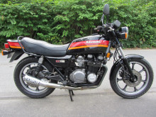 Zadel Kawasaki KZ 700