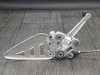 Fussrastetrager vorne links Suzuki GSX R 750