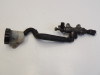 Rempomp achter Honda VFR 750