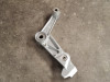 Fussrastetrager vorne links Aprilia Tuono 660