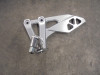 Fussrastetrager vorne links Suzuki GSX 8R