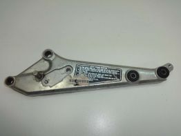 Fussrastetrager vorne links Honda CB 750 F