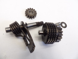 Engine parts Suzuki DR 800