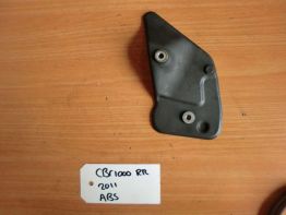 Rempomp achter Honda CBR Fireblade