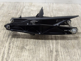 Achterbrug KTM 690 Duke 4