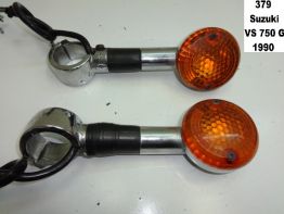 Knipperlicht links voor Suzuki VS 700 Intruder