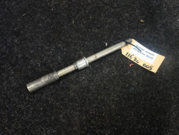 Axle front Suzuki Burgman 400