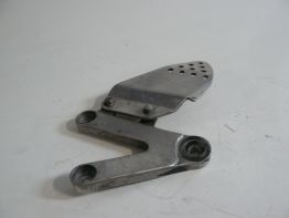 Fussrastetrager vorne links Honda CBR 900 RR