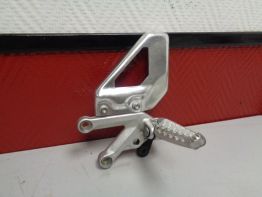 Schetsplaat links Aprilia RSV 1000