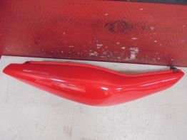 Rechter achterkant Ducati ST2
