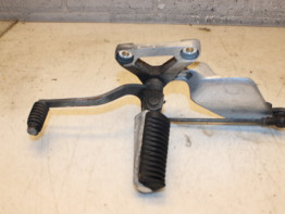 Fussrastetrager vorne links Yamaha FAZER 600