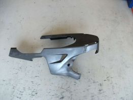 Cowl under Honda CBR Fireblade
