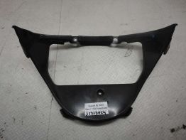 Cowl V shape under Suzuki GSX R 1300 Hayabusa