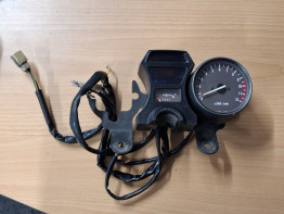 Teller Suzuki GS 750