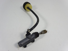 Rempomp achter BMW K 1200 S 