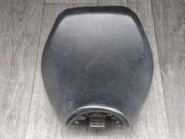 Zadel Suzuki RF 600