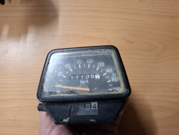 Teller Yamaha XT 600