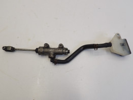 Rempomp achter Suzuki DL 1000 V STROM