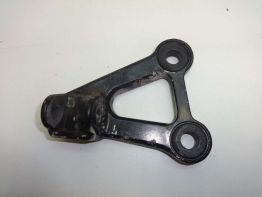 Fussrastetrager vorne links Honda CBR 1000 F