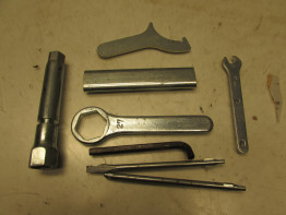 Tool set Honda VF 700 750 C Magna