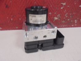 ABS pomp Piaggio MP3 500 LT