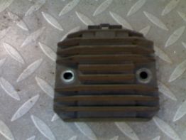 Spanningsregelaar Yamaha FZR 600