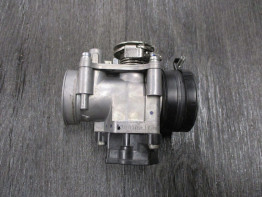 Gasklephuis Honda NC 750 X