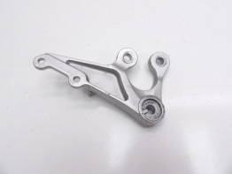 Main step holder right Suzuki GSX R 1000