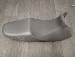Zadel Suzuki GSX F 600