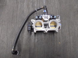 Gasklephuis Honda CBR 500 R