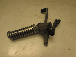 Fussrastetrager vorne links Honda VF 700 750 Supermagna