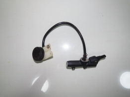 Rempomp achter Moto Guzzi California 1100