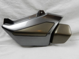 Rechter zijkuip klein Moto Guzzi Breva 750