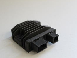 Regler Gleichrichter Honda NC 750 X