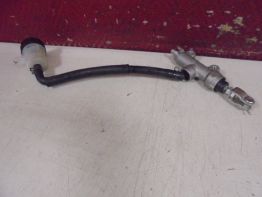 Rempomp achter Kawasaki Z 1000