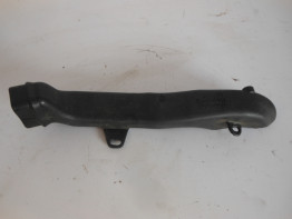 Luchtbuis midden KTM 390 Duke