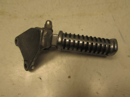 Main step holder right Honda VF 700 750 Supermagna