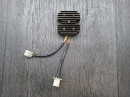 Spanningsregelaar Honda CB 400