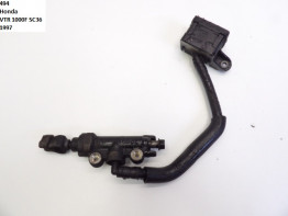 Rempomp achter Honda VTR 1000 F