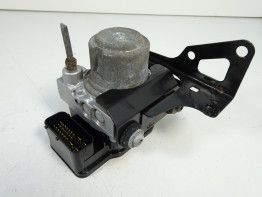 ABS pomp Triumph Sprint ST 1050