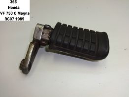 Fussraste rechts Honda VF 700 750 C Magna