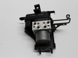 ABS pomp Yamaha Tracer 700