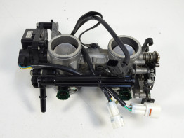 Gasklephuis Kawasaki ER 6