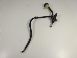 Rempomp achter Yamaha YZF R6