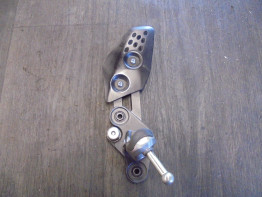 Main step holder left Yamaha XSR 700