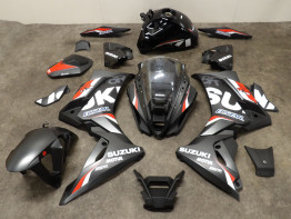 Complete kuipset Suzuki GSX 8R
