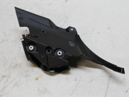 Rechter binnenkuip Yamaha MT 09